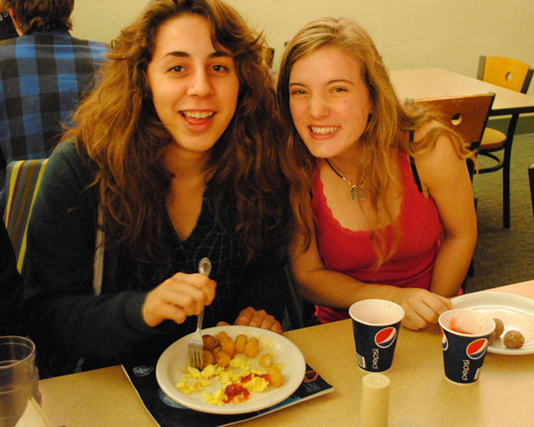 late-night-breakfast-main