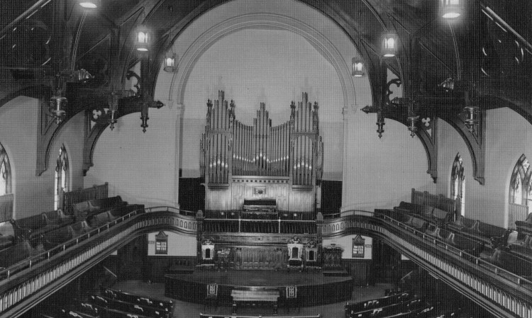 The Sanctuary of the Lake Street Church in Evanston, Ill.