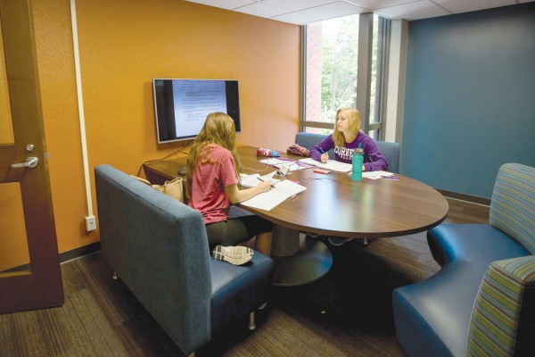  One of the lounges in Pauley-Rorem Hall includes a space for collaborative study. Photo by Robyn Schwab Aaron ’07