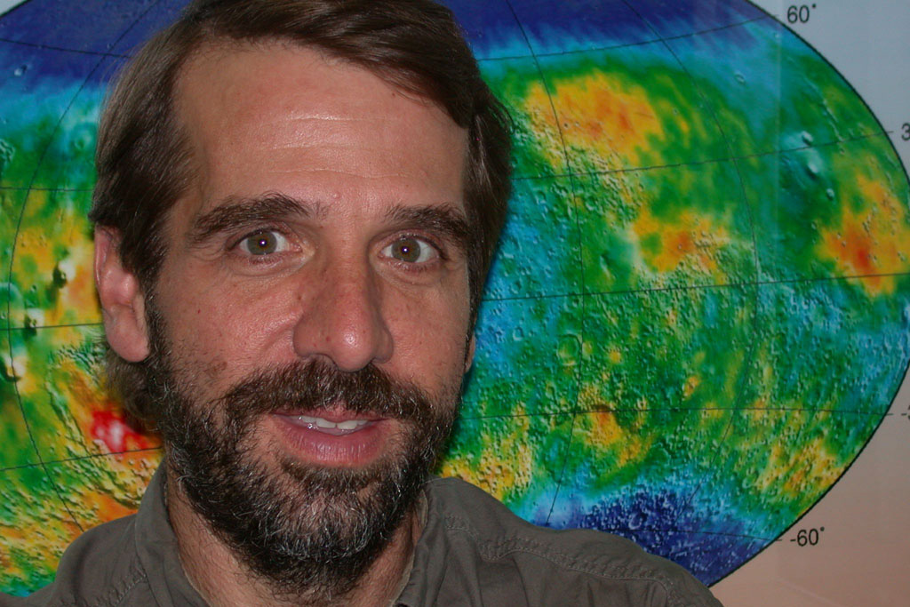 Plaut_head_shot_feat