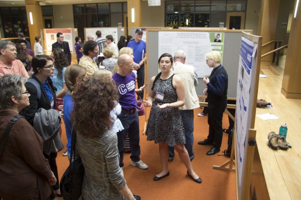 Shashanna Moll '17 discusses her poster presentation at the 20th annual Student Symposium (Photo by Jessica Meis '19)
