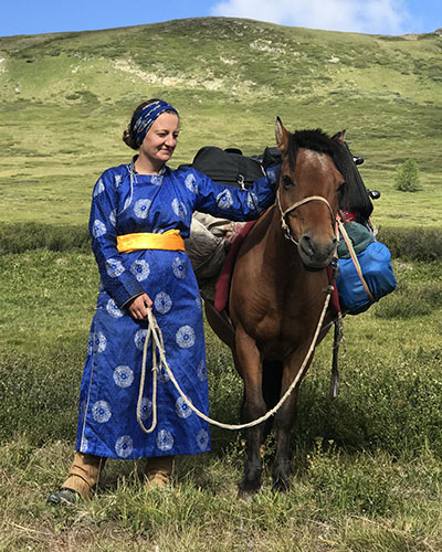 InternationalJulieClarkBody