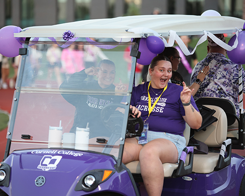 The start of the royal procession at Homecoming 2025.