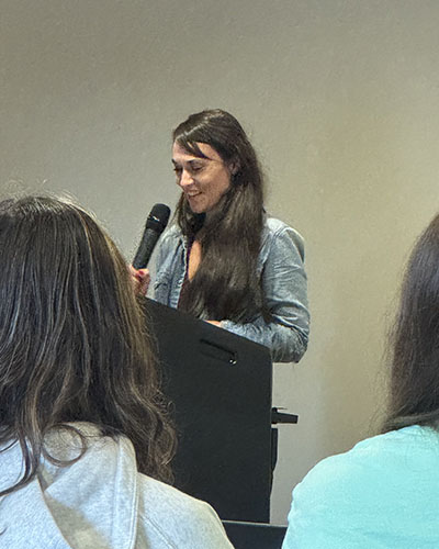 Del Campo reads from her novel Madre Mia.