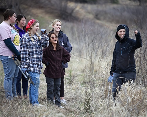 Assistant Professor of Biology Joshua Otten with his Conservation Biology class.