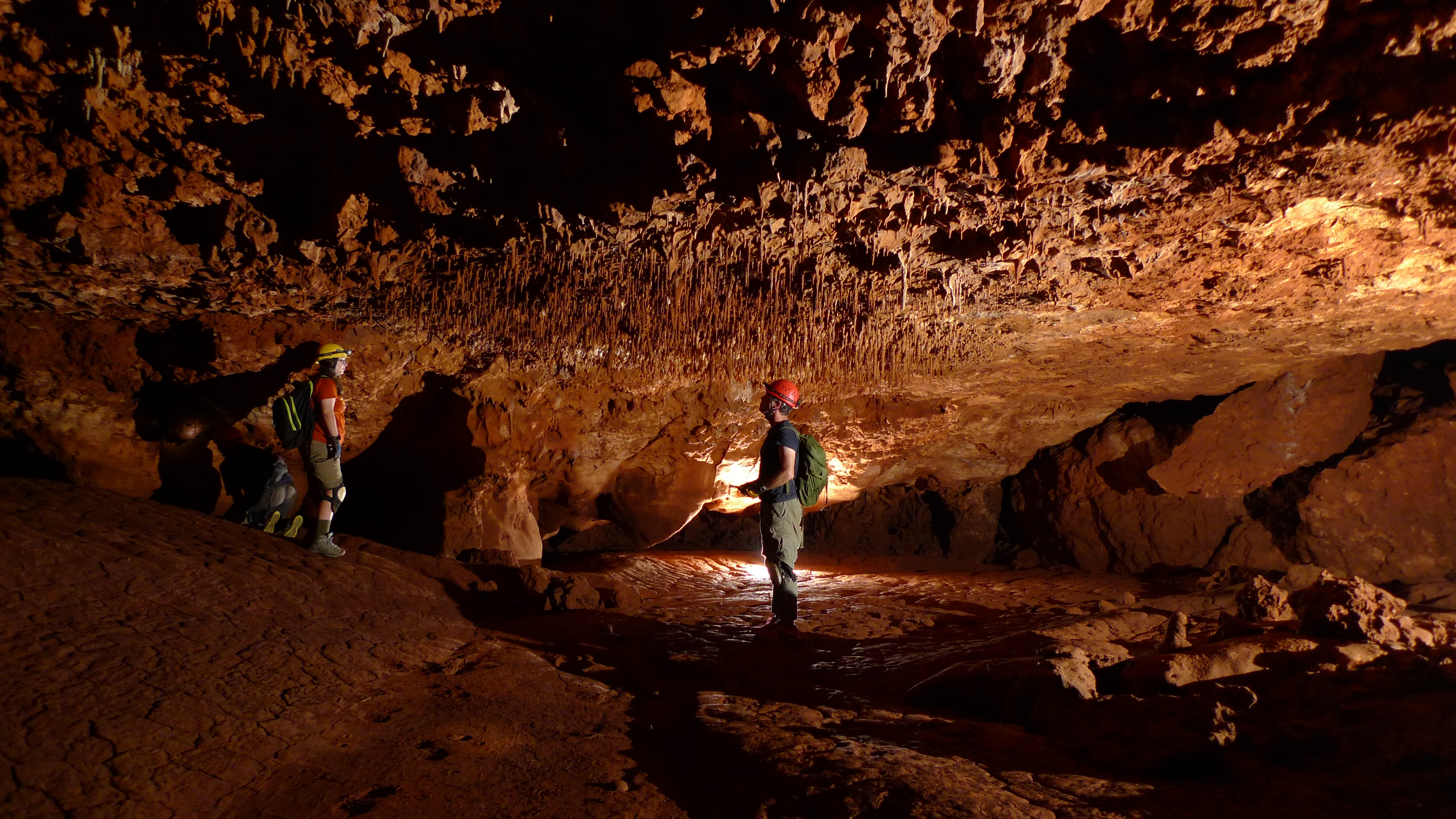 Rhawn Denniston (right) works with students Danielle Polson ’18 (center) and Shay Rule ’18 to explore how stalagmites in an Australian cave can provide answers to how climate change impacts the region.
