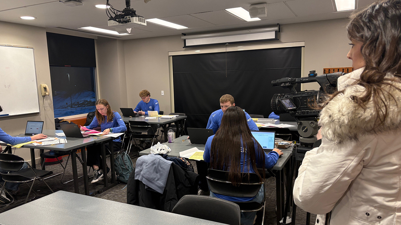 Several Cornell College students were featured on KCRG’s evening news for their work supporting the Volunteer Income Tax Assistance (VITA) program.

