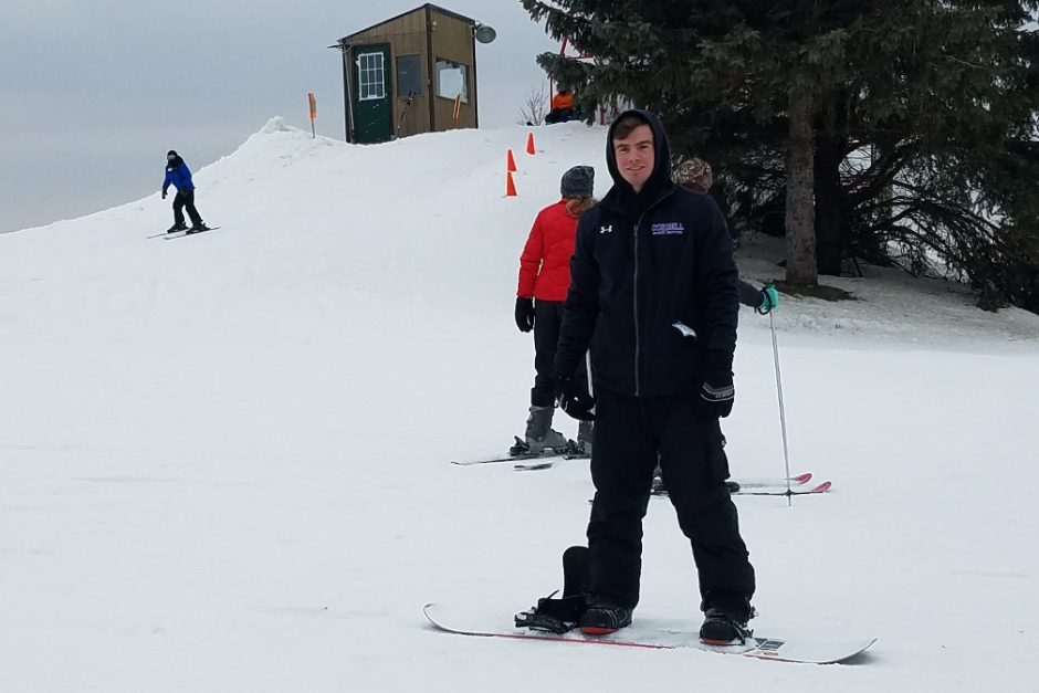 Students experience a ski trip