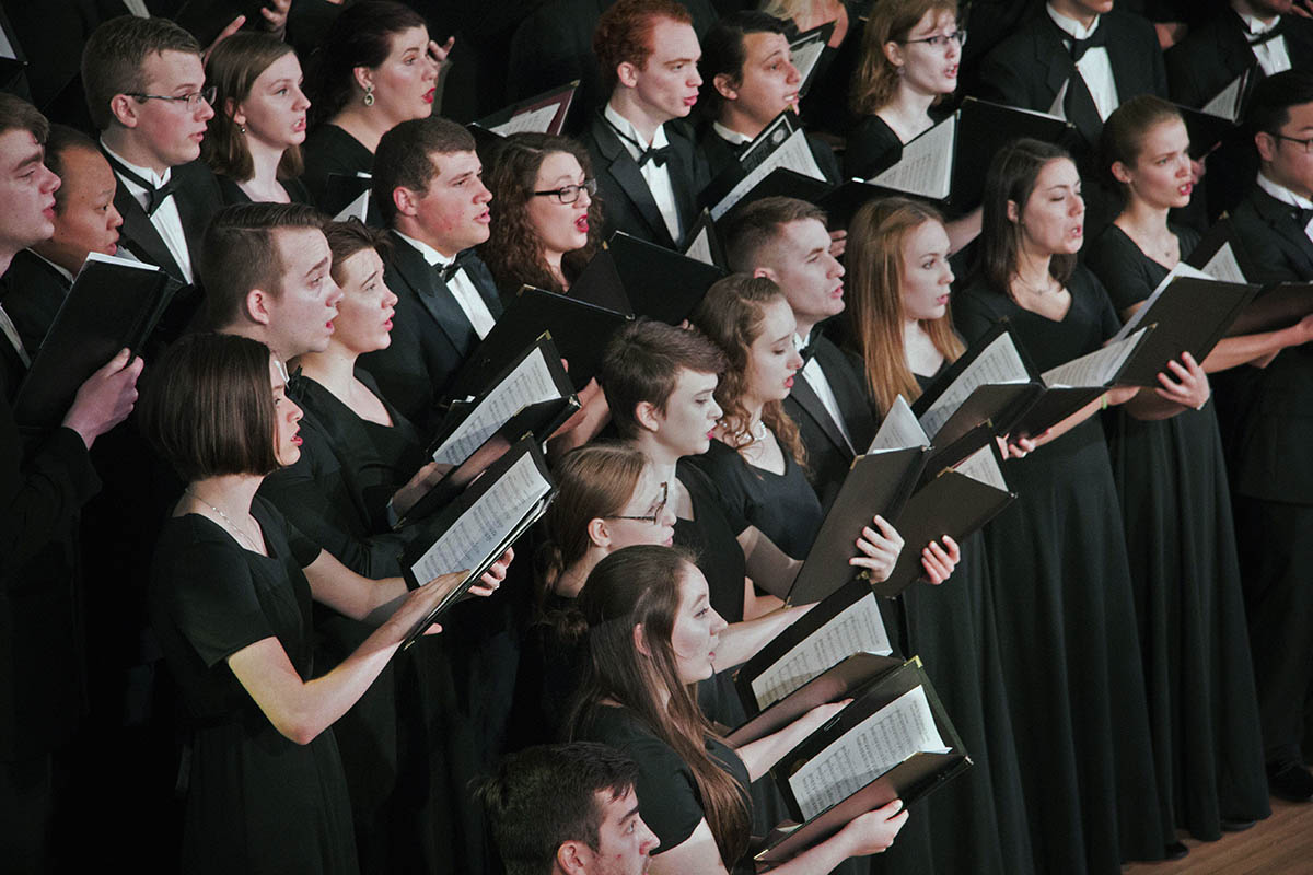 Cornell hosts holiday Carol Sing | Cornell College