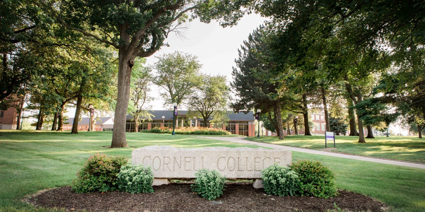 Cornell College campus sign