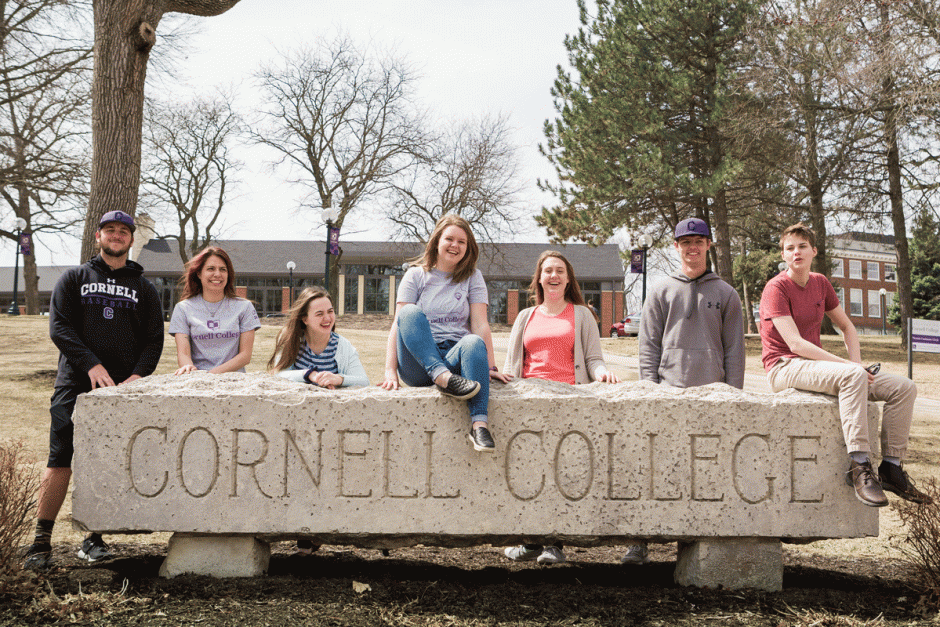 Cornell College to install synthetic grass in Ash Park Cornell College