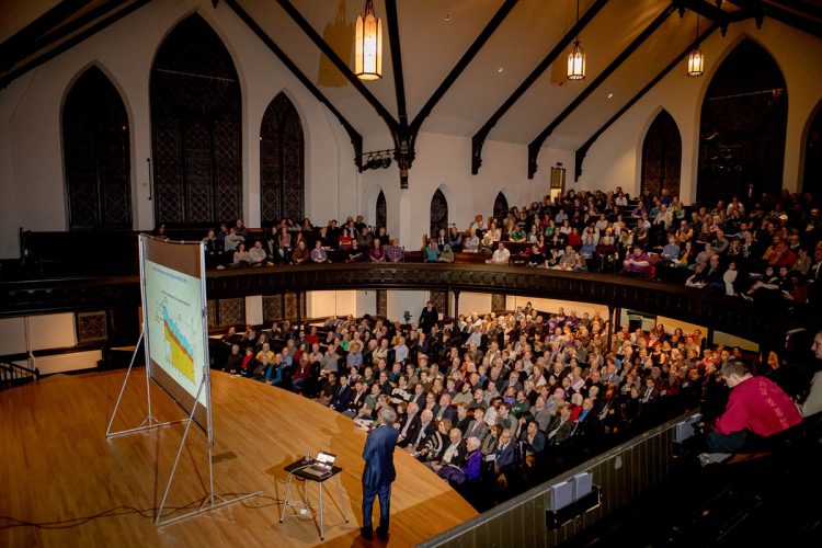 Nobel prize-winning physicist, former U.S. Energy Secretary, and Delta Phi Rho lecturer Steven Chu speaks in King Chapel on “Climate Change and Innovative Paths to a Sustainable Future.”